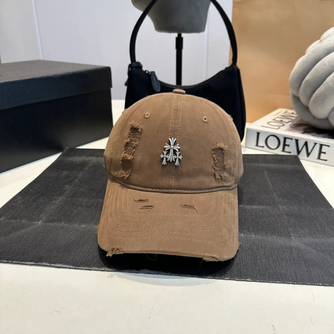 P50 Chrome Hearts 💓Early spring Korean style fashion retro distressed hole hat worn design versatile baseball cap peaked cap